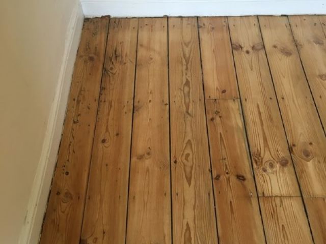 classic-floor-cleaning (36)-kireth-ai
